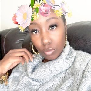 Meet your Posher, Deanna